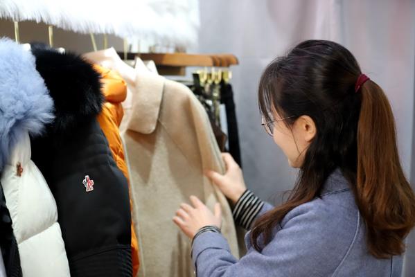 法國老佛爺服飾    浪漫  高雅