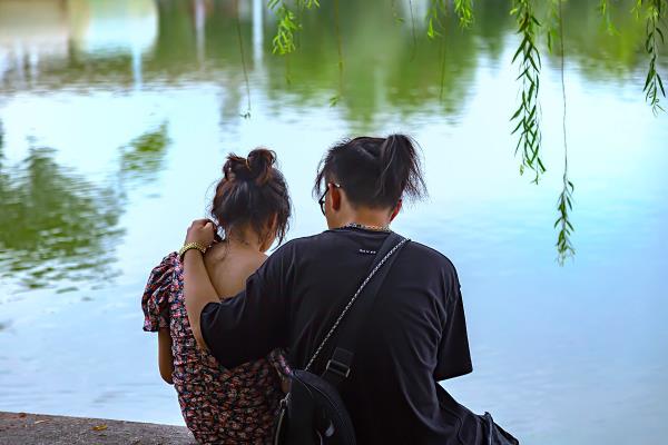 夏日的龍湖公園