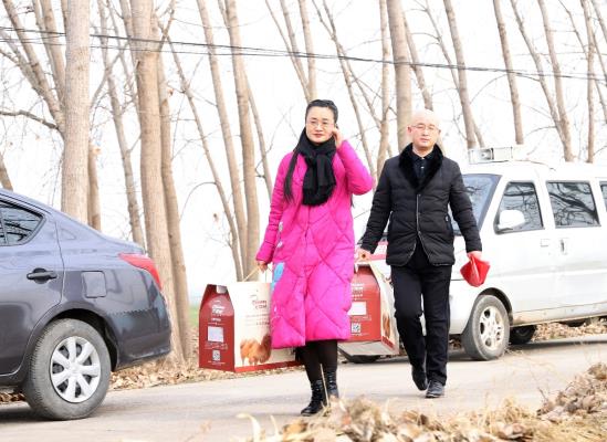 雪中送炭，為脫貧助力
