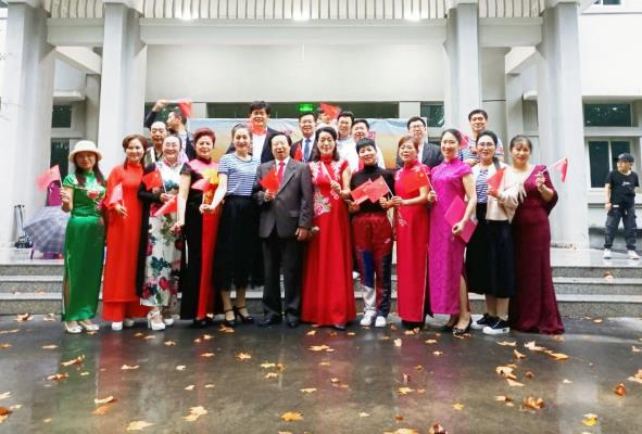 崔海信：雨中情懷