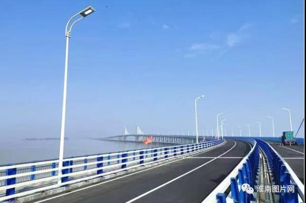 楊政 | 瓦埠湖大橋遐思