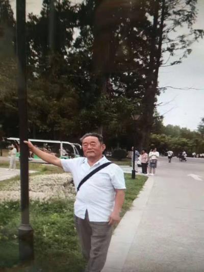 欣聞詩友孫登先詩集即將付梓