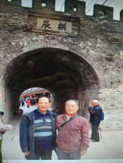 周文龍先生為孫登先詩集作序