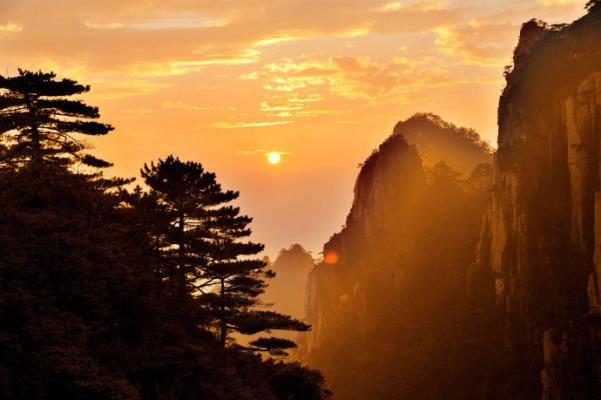 青玉案 . 山中觀景