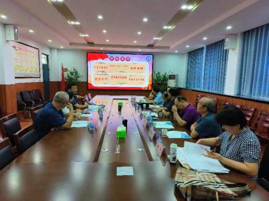 市關工委領導蒞臨田家庵區淮河中學調研指導青少年法治安全教育工作