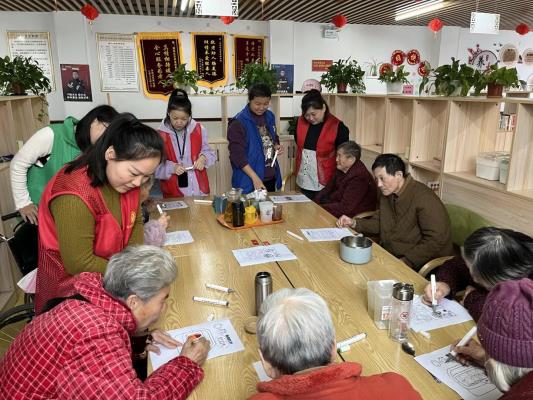 田家庵區朝陽街道柏園社區關工委開展 重陽情暖重陽·歲歲安康系列活動
