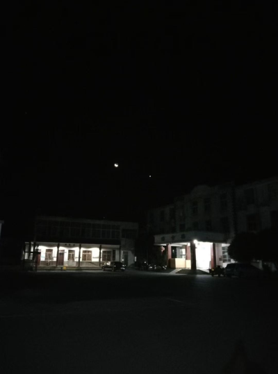 《夏夜閑吟》