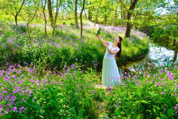 閃家沖二月蘭魅染春色