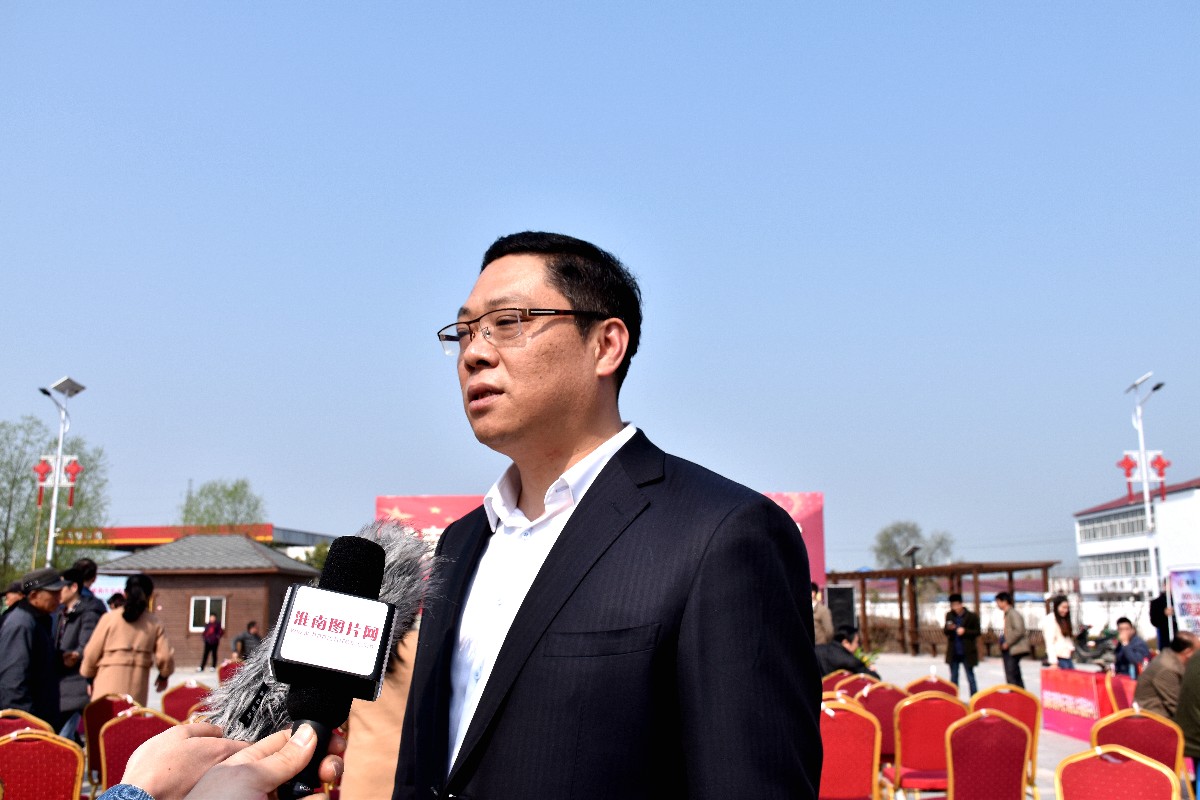 DSC_0093.JPG DSC_0093.JPG