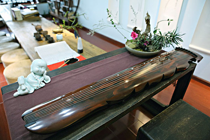 ph2433-p07790.jpg ph2433-p07790.jpg