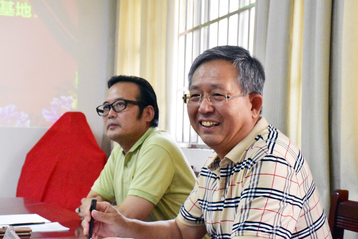 DSC_0182.JPG DSC_0182.JPG