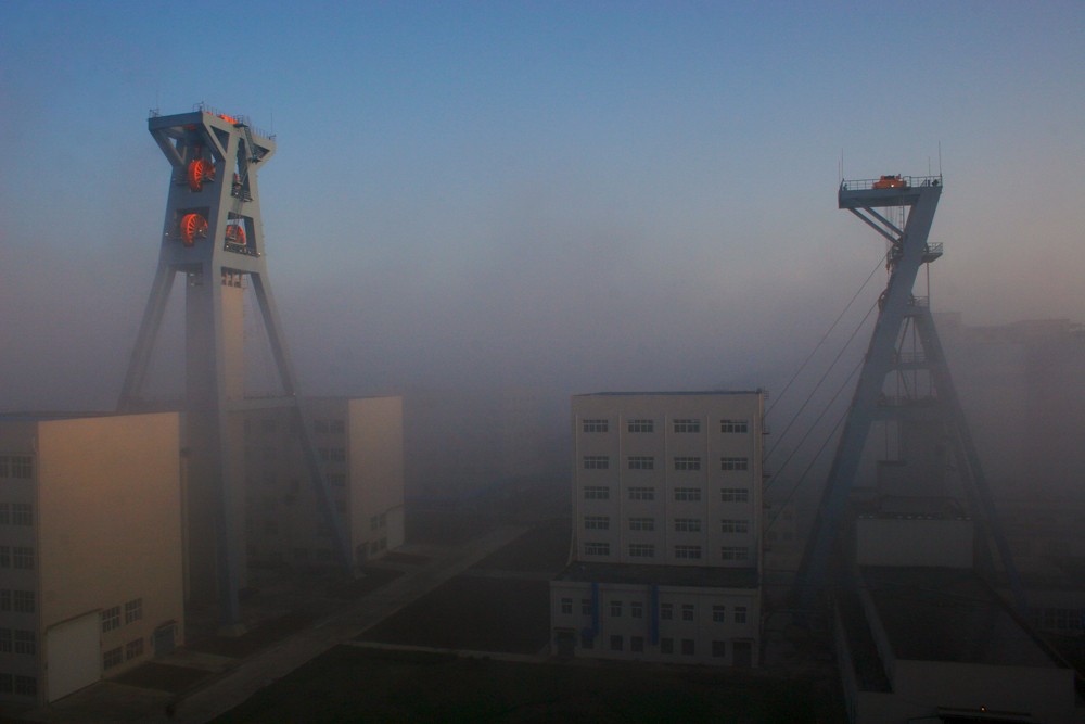 屹立    徐金陵攝   13637116482.jpg