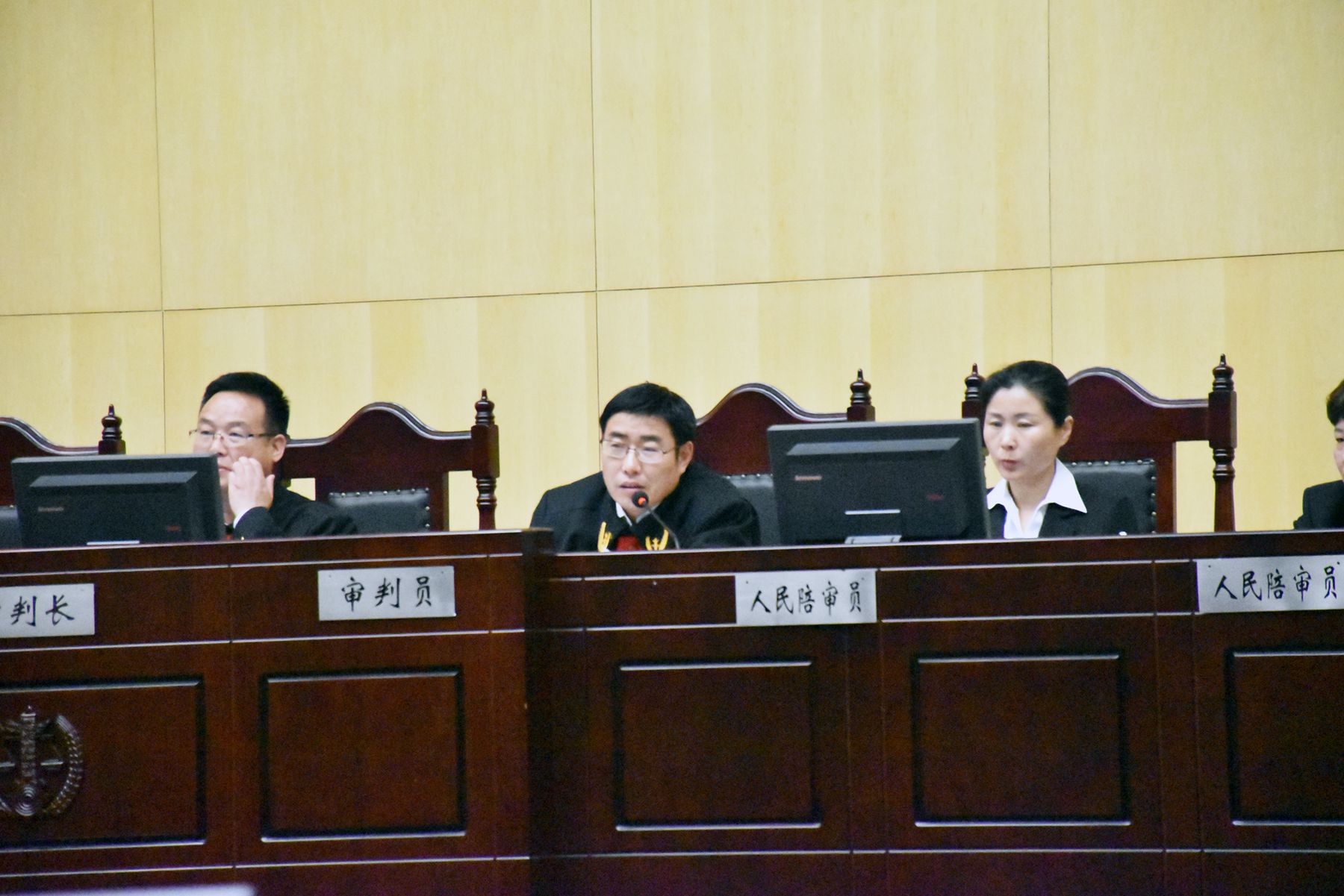 DSC_0084.JPG DSC_0084.JPG