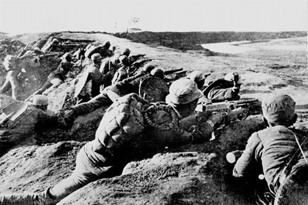 34新四軍在戰斗中_副本.jpg 34新四軍在戰斗中_副本.jpg