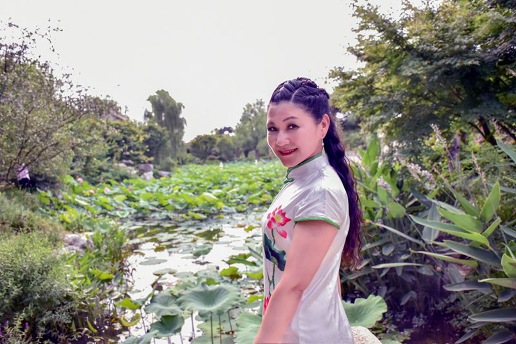 DSC_0390_Portrait+.jpg DSC_0390_Portrait+.jpg