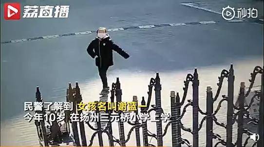 小黃鴨.JPG