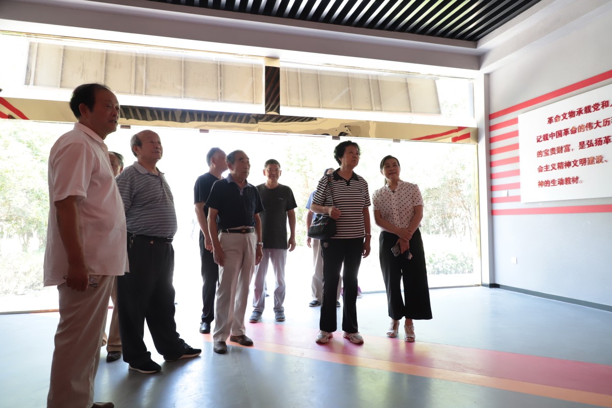 153801093bca5802.jpg 153801093bca5802.jpg