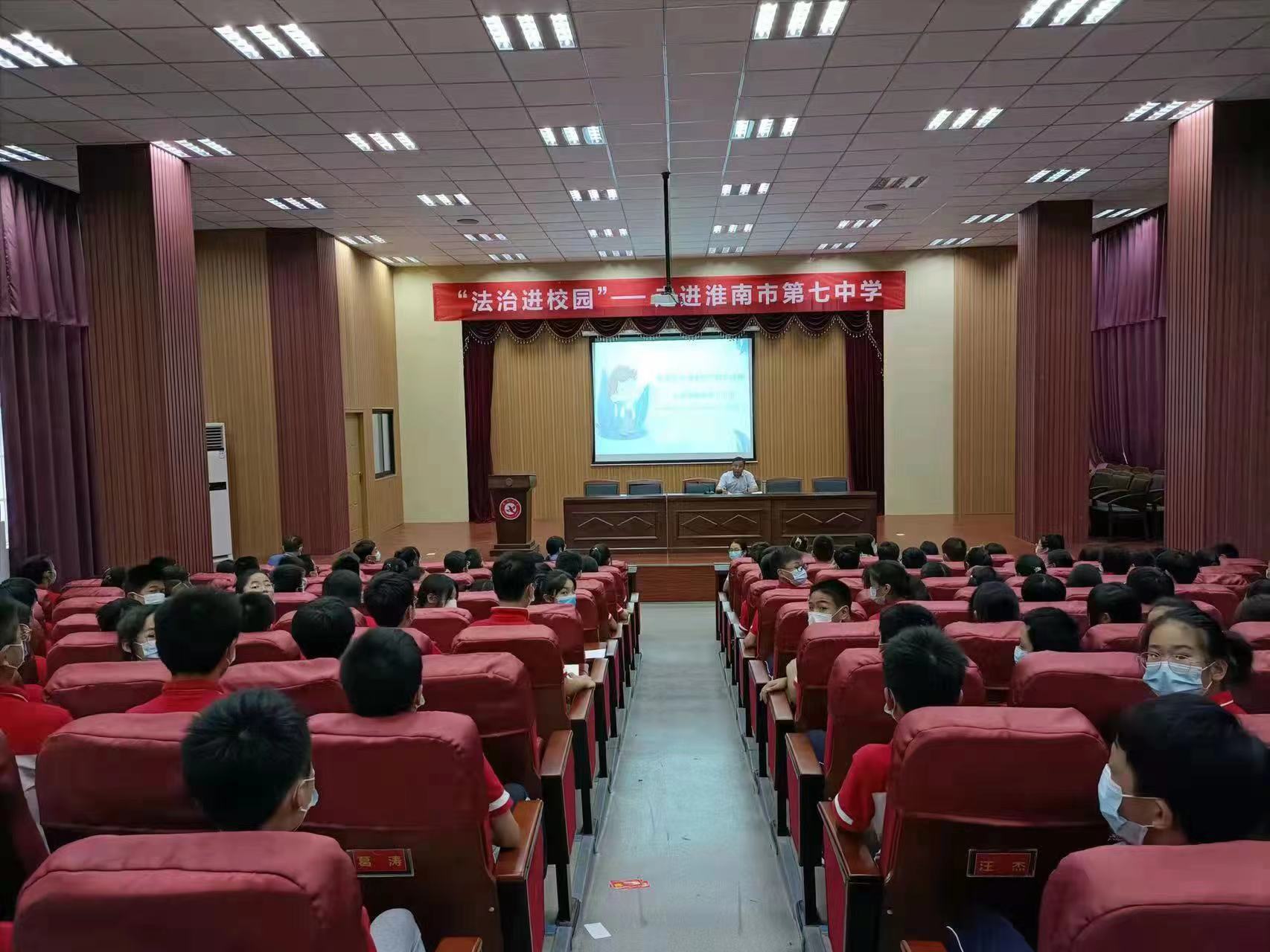 3c73ddb4e5a819daaca454d945d42c4.jpg 3c73ddb4e5a819daaca454d945d42c4.jpg