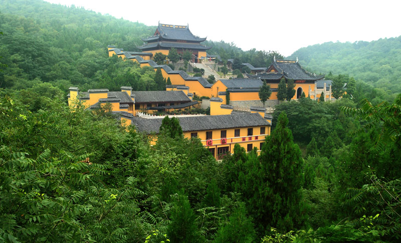 八公靜石的作品