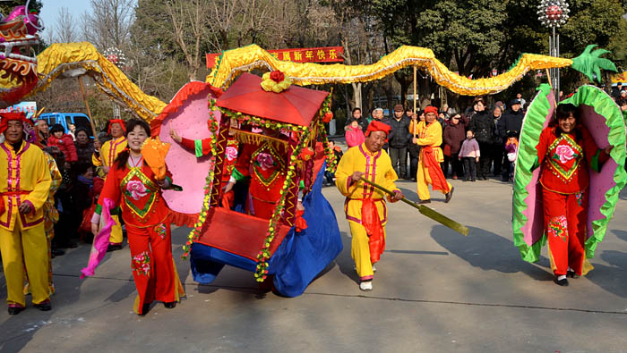龍獅歡舞慶新年