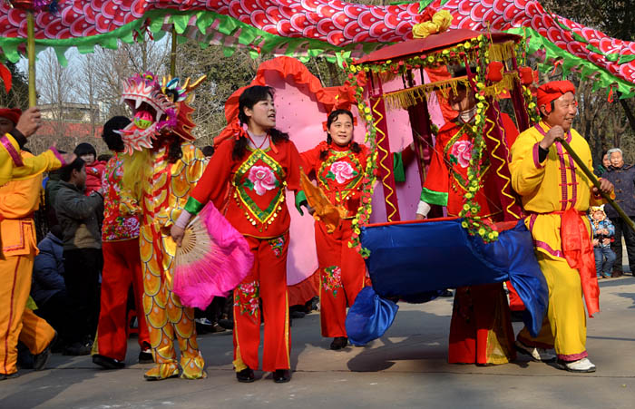 龍獅歡舞慶新年