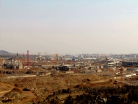 建設(shè)中的山南動(dòng)漫園