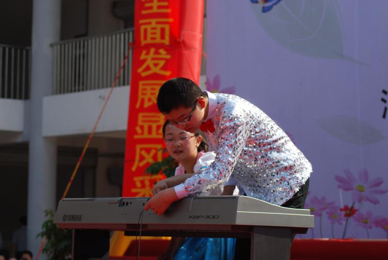 “咋不響了？”