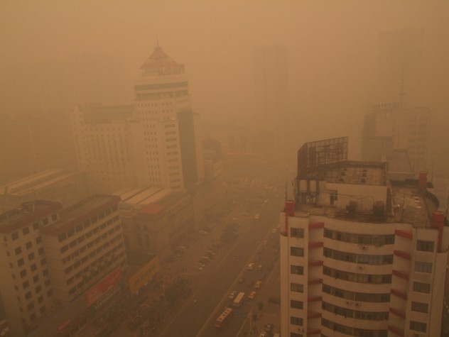 滿城盡顯麥桿煙