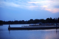 龍湖夕陽(yáng)無(wú)限好