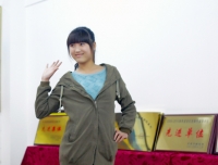 花仙子，工業學校模特選手