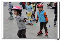 老千：學輪滑的娃娃們