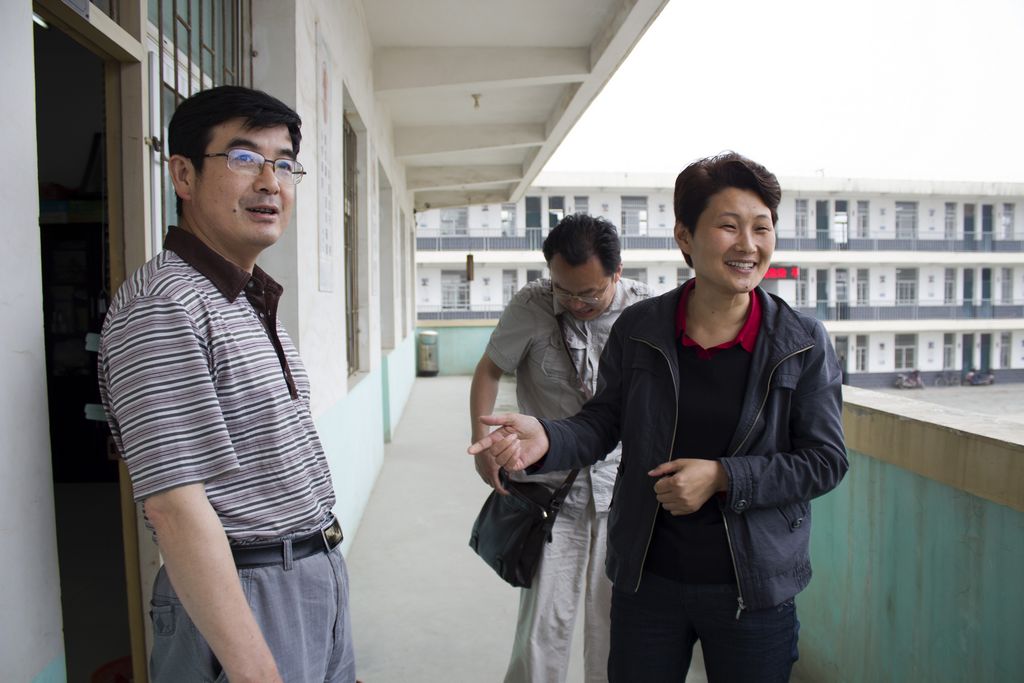 宋哥下鄉送溫暖