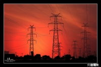 美麗的電力鐵塔