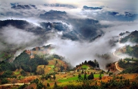 春風(fēng)吹過(guò)雷公山 