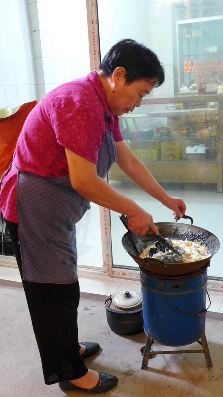 佛家文化奇葩――淮南老佛堂膏藥介紹與制作過程拍攝