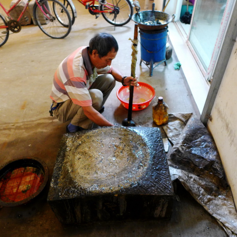 佛家文化奇葩――淮南老佛堂膏藥介紹與制作過程拍攝