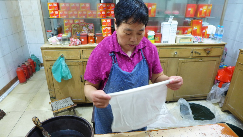 佛家文化奇葩――淮南老佛堂膏藥介紹與制作過程拍攝