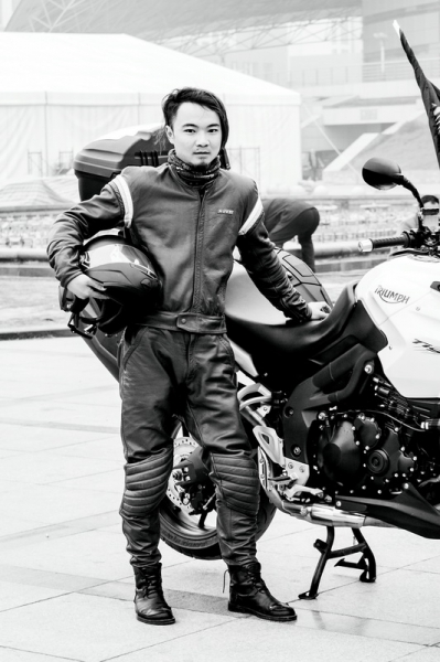 3.29車展上的帥哥