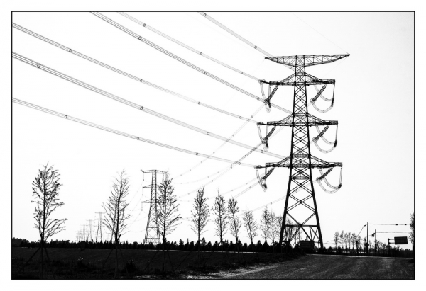 高壓線塔的美與魅