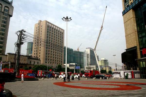 市消防組織高層建筑消防演習