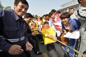 拔出了礦山漢子的神威