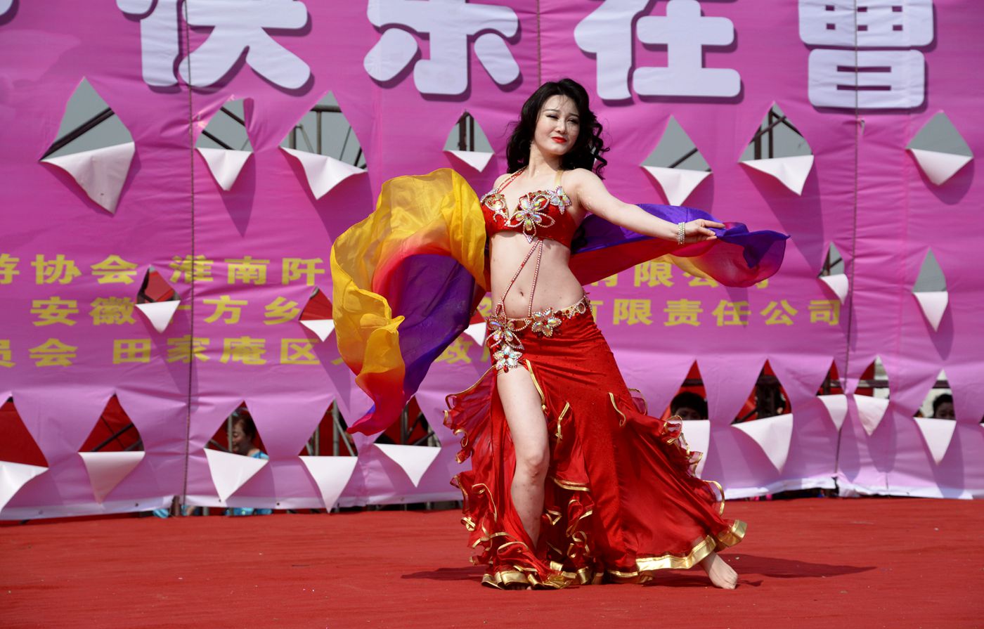 第十屆中國淮南曹安桃花草莓節隆重開幕